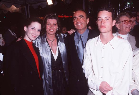 Robert Shapiro at event of An Alan Smithee Film: Burn Hollywood Burn (1997)