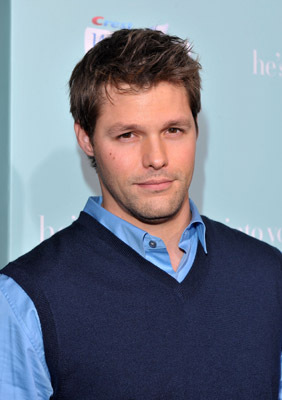 Justin Bruening at event of He's Just Not That Into You (2009)