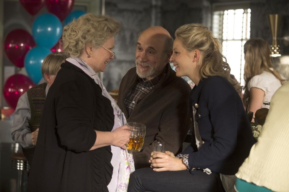 Still of Tony Amendola, Beverley Elliott and Anastasia Griffith in Once Upon a Time (2011)