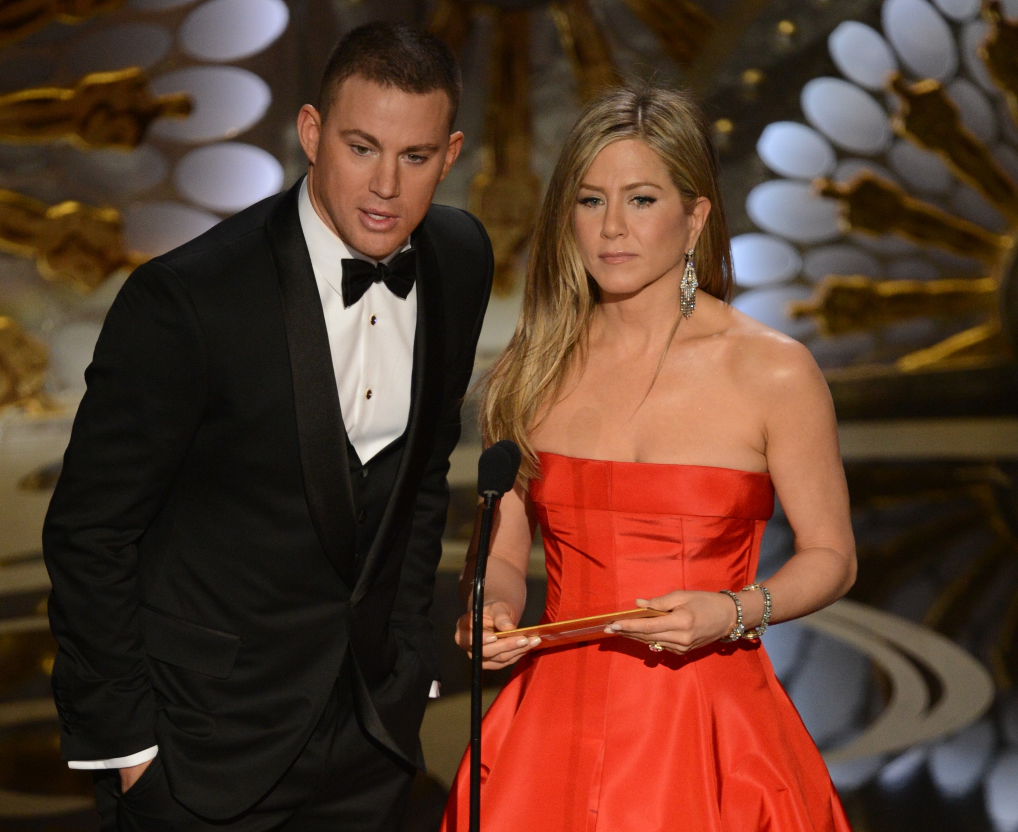 Jennifer Aniston and Channing Tatum at event of The Oscars (2013)