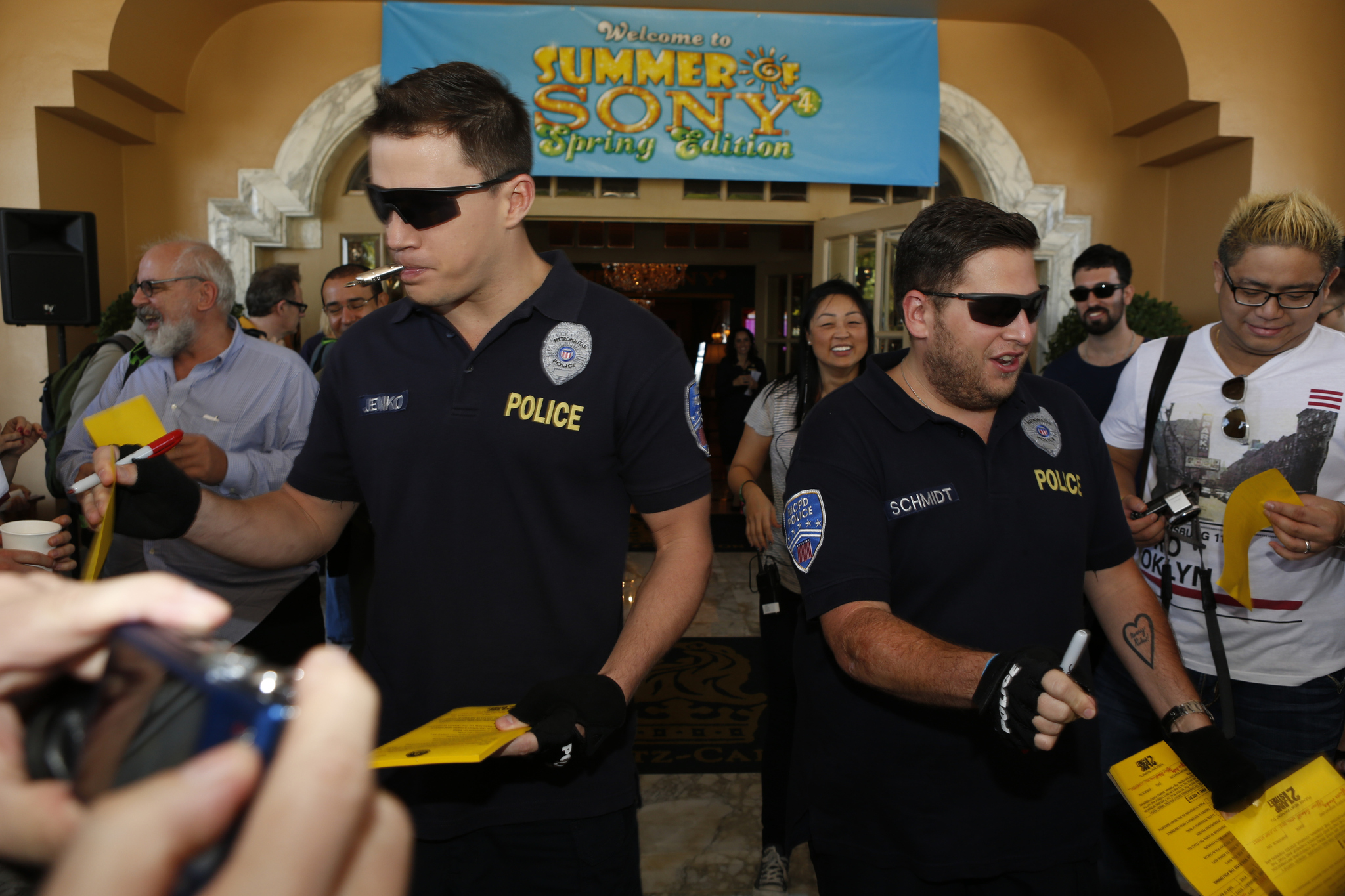 Channing Tatum and Jonah Hill at event of Nevykeliai po priedanga (2012)