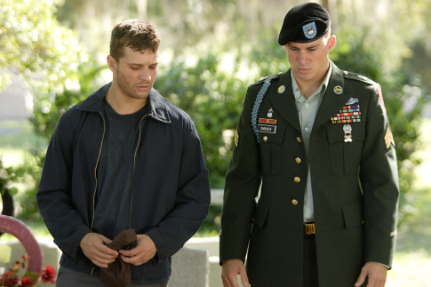 Still of Ryan Phillippe and Channing Tatum in Stop-Loss (2008)