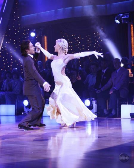 Still of Apolo Ohno in Dancing with the Stars (2005)