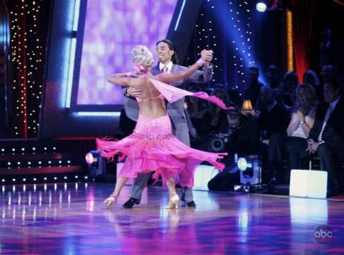 Still of Apolo Ohno in Dancing with the Stars (2005)