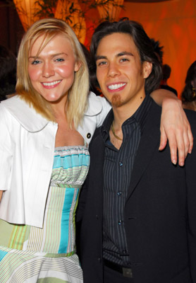 Dominique Swain and Apolo Ohno