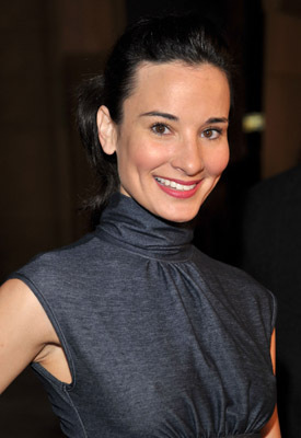 Alison Becker at event of Mother and Child (2009)