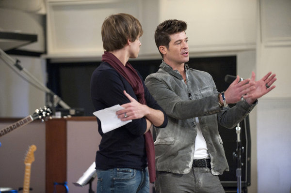 Still of Robin Thicke in The Voice (2011)