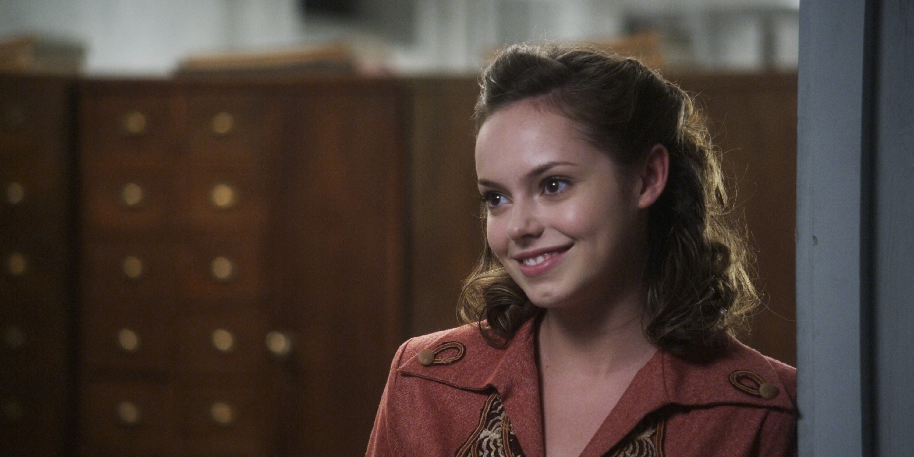 Still of Hannah Tointon in Walking with the Enemy (2013)