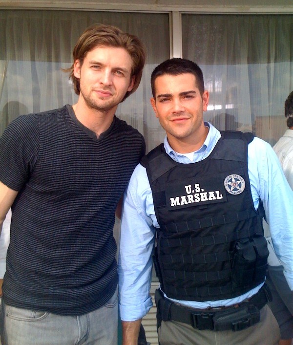 Donny Boaz and Jesse Metcalfe on the set of Chase.