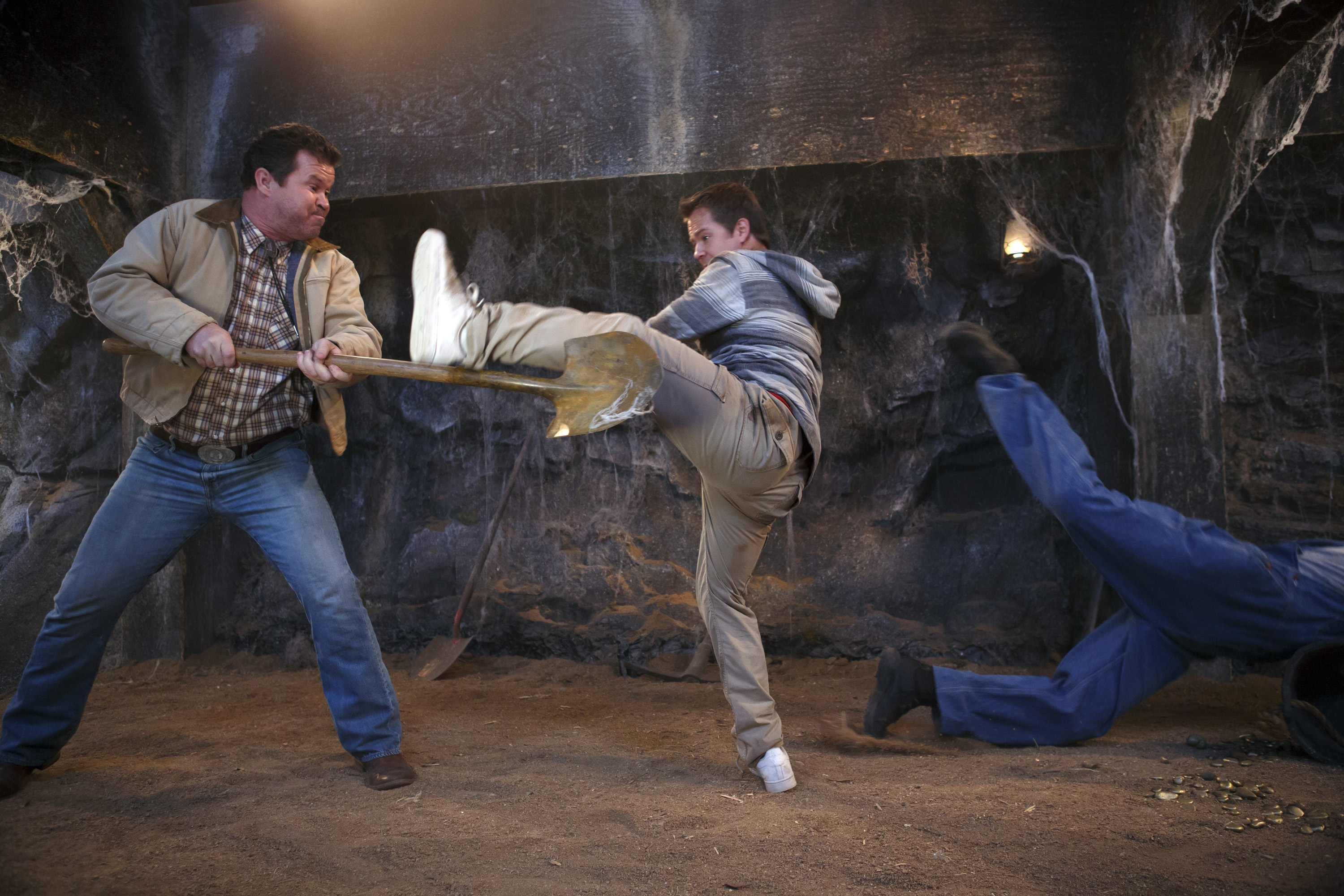 Still of Jason Earles in Kickin' It (2011)