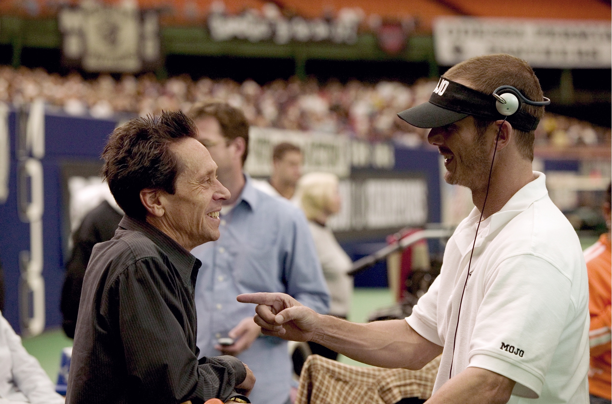 Still of Peter Berg and Brian Grazer in Penktadienio vakaro ziburiai (2004)