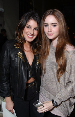 Shenae Grimes-Beech and Lily Collins