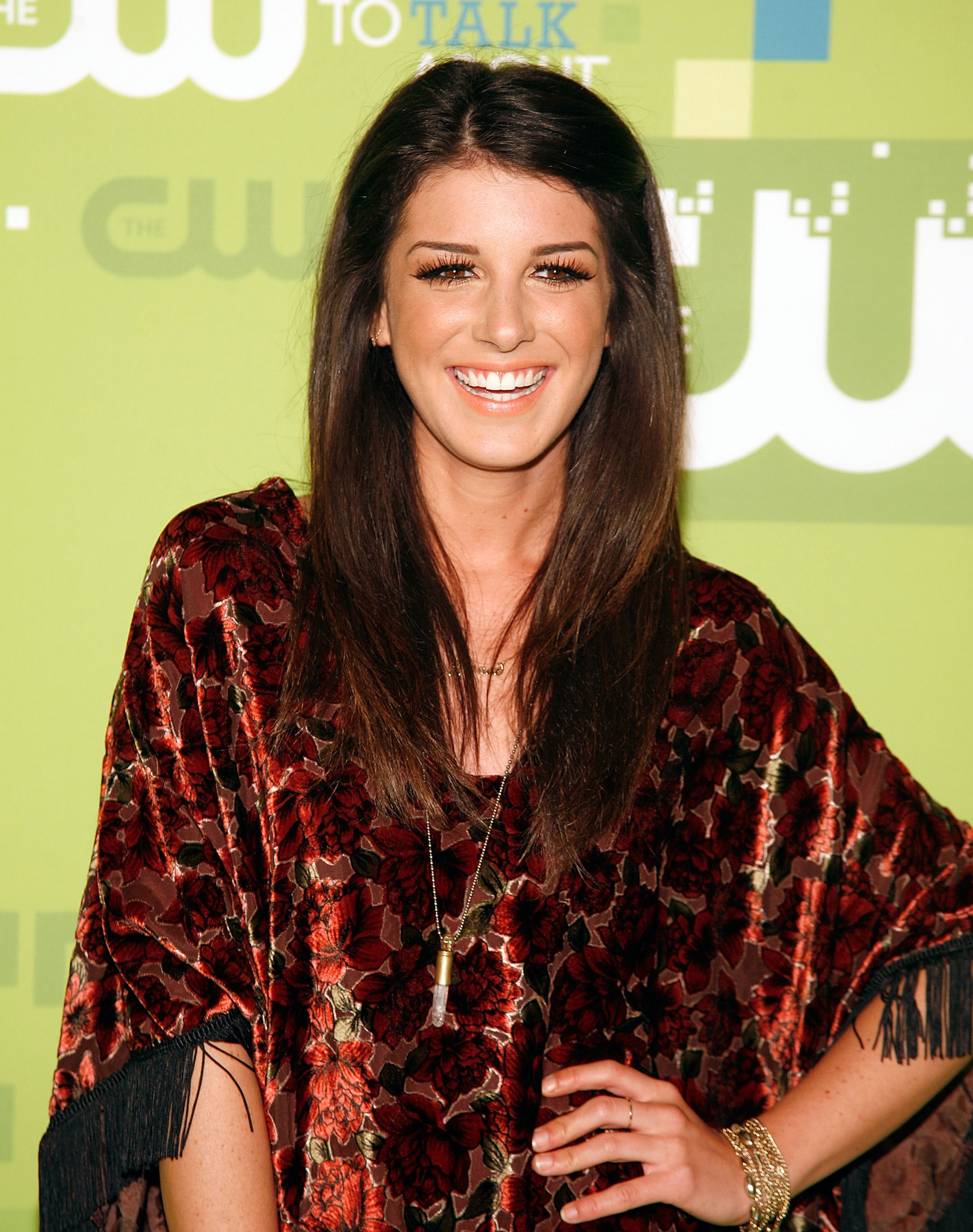 Shenae Grimes-Beech