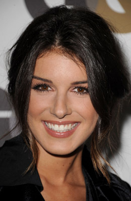 Shenae Grimes-Beech