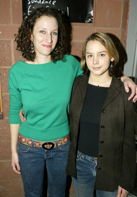 Addie Land and Enid Zentelis at event of Evergreen (2004)