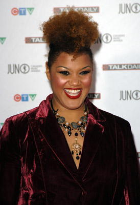 Measha Brueggergosman at event of The 35th Annual Juno Awards (2006)