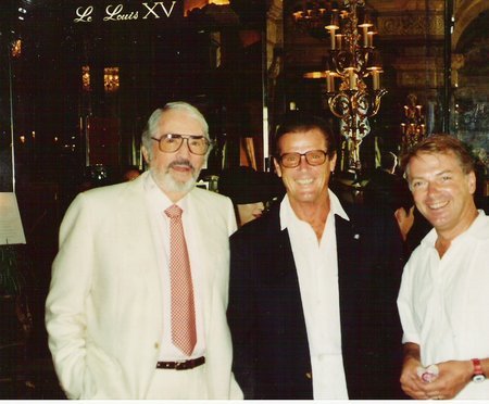 Sir Roger Moore with Gregory Peck and Dutch singer Ronnie Tober. August 1992, in Hotel de Paris, Monte Carlo. The morning after the night before, The Red Cross Ball.