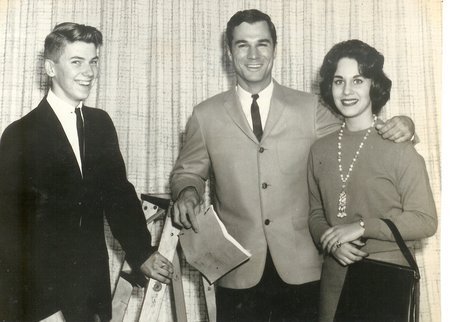 Junior Miss America Sharon Russon and Ronnie acted in the CBS serie Route 66. On the set with George Maharis the autum of 1962
