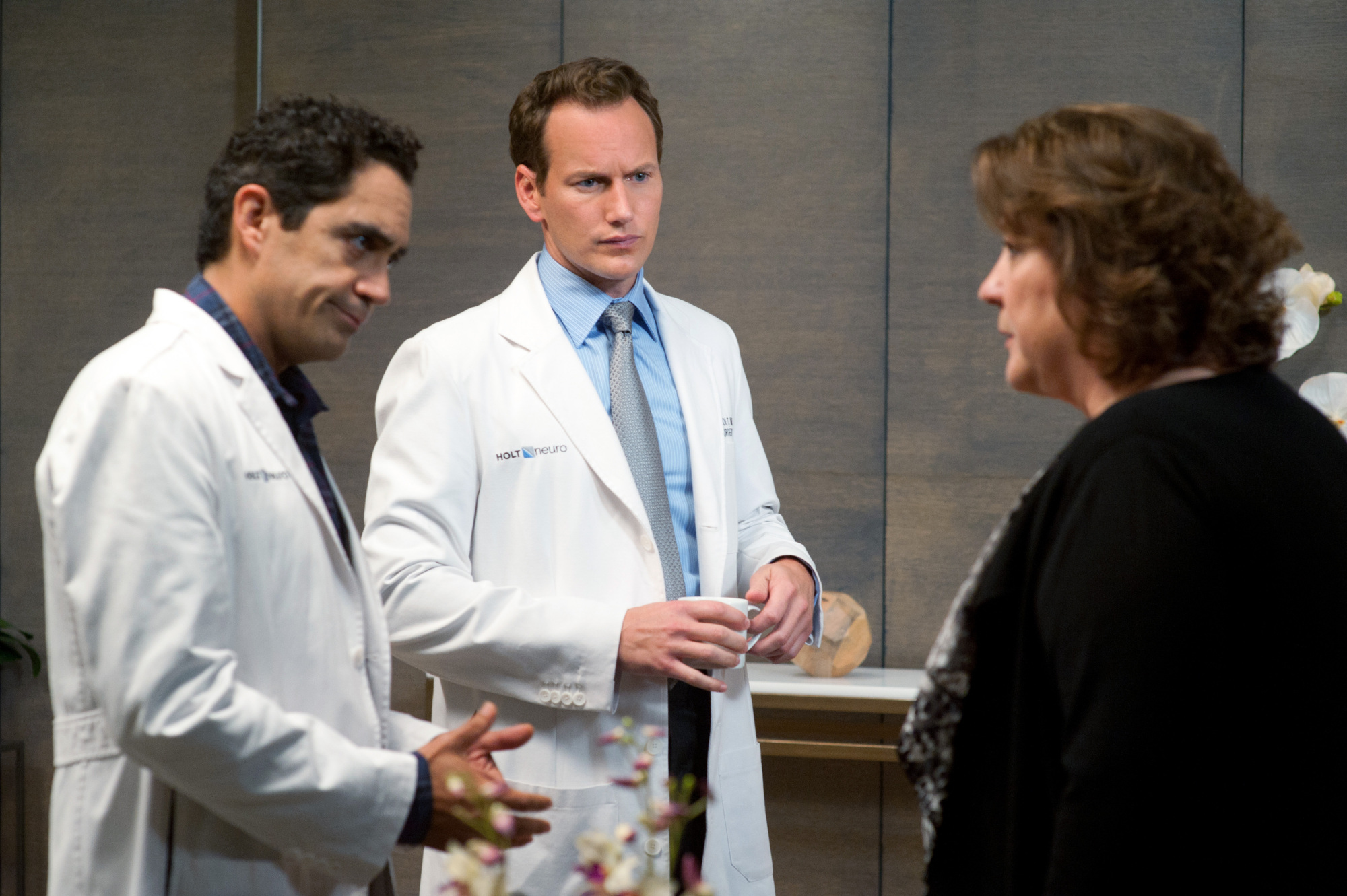 Still of Margo Martindale, Patrick Wilson and José Zúñiga in A Gifted Man (2011)