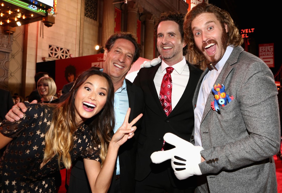 Andrew Millstein, Jamie Chung and T.J. Miller at event of Galingasis 6 (2014)