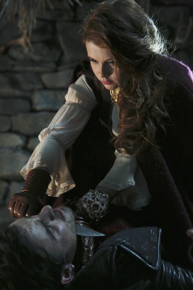 Still of JoAnna Garcia Swisher and Colin O'Donoghue in Once Upon a Time (2011)