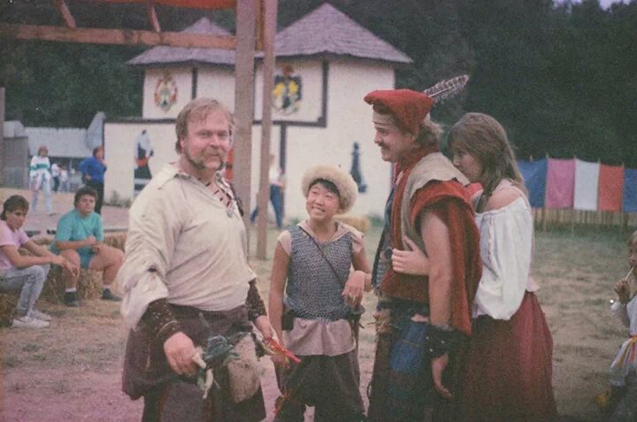 This photo from 1985-ish has surfaced at least 5 times this year on Facebook among my friends/fans/family. It takes me back to my roots when I was hired as a street performer at the MD Renaissance Festival. Yeeeeep...