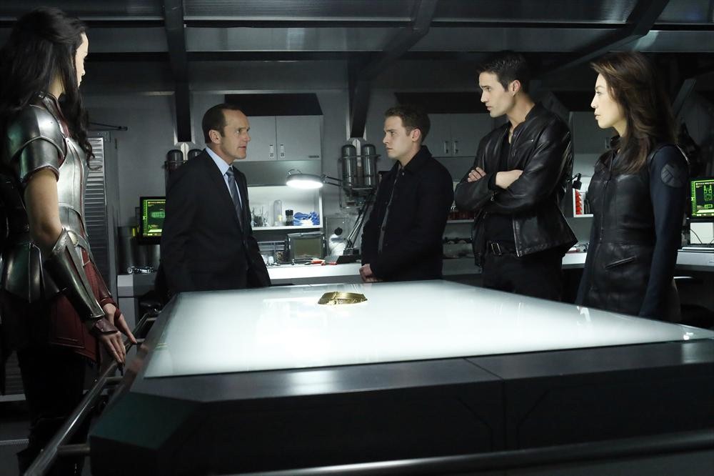 Still of Ming-Na Wen, Clark Gregg, Iain De Caestecker, Jaimie Alexander and Brett Dalton in Agents of S.H.I.E.L.D. (2013)