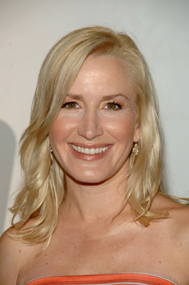 Angela Kinsey