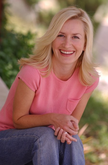 Angela Kinsey