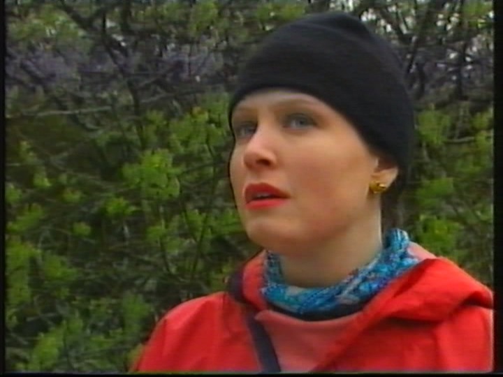 Still of Gwenfair Vaughan as guest artist Lynne in the Glanhafren medical drama series.