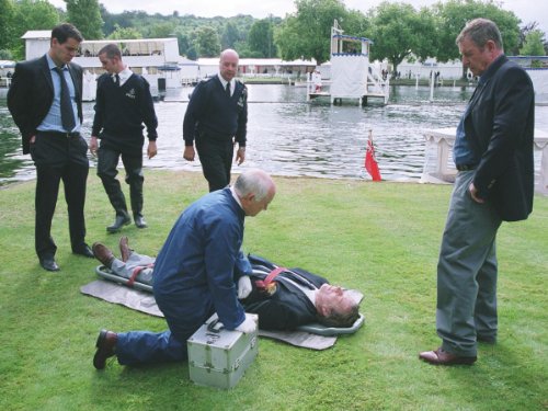 Still of Barry Jackson and John Nettles in Midsomerio zmogzudystes (1997)