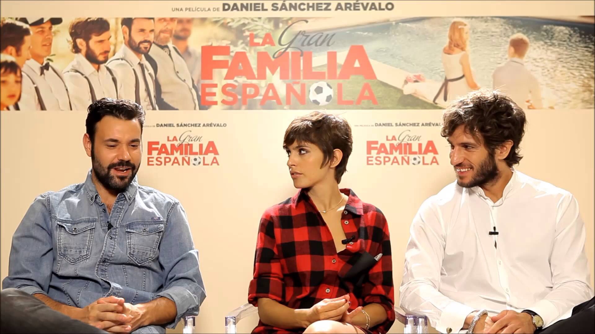 Quim Gutiérrez, Verónica Echegui and Miquel Fernández in Vestuviu cempionatas (2013)