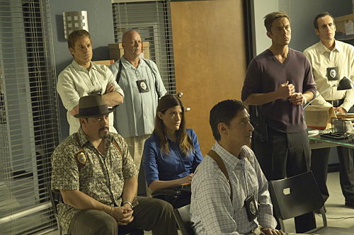 Still of Desmond Harrington, Michael C. Hall, David Zayas and Jennifer Carpenter in Deksteris (2006)