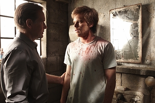 Still of James Remar and Michael C. Hall in Deksteris (2006)