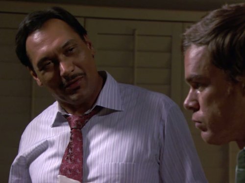 Still of Jimmy Smits and Michael C. Hall in Deksteris (2006)