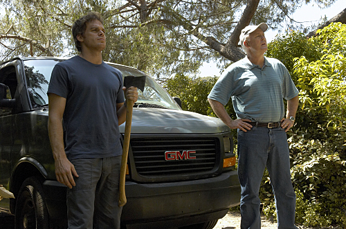 Still of John Lithgow and Michael C. Hall in Deksteris (2006)