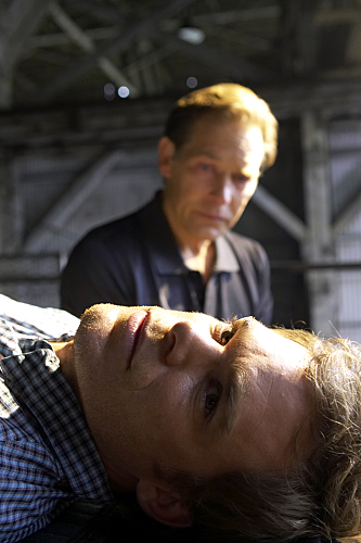 Still of James Remar and Michael C. Hall in Deksteris (2006)