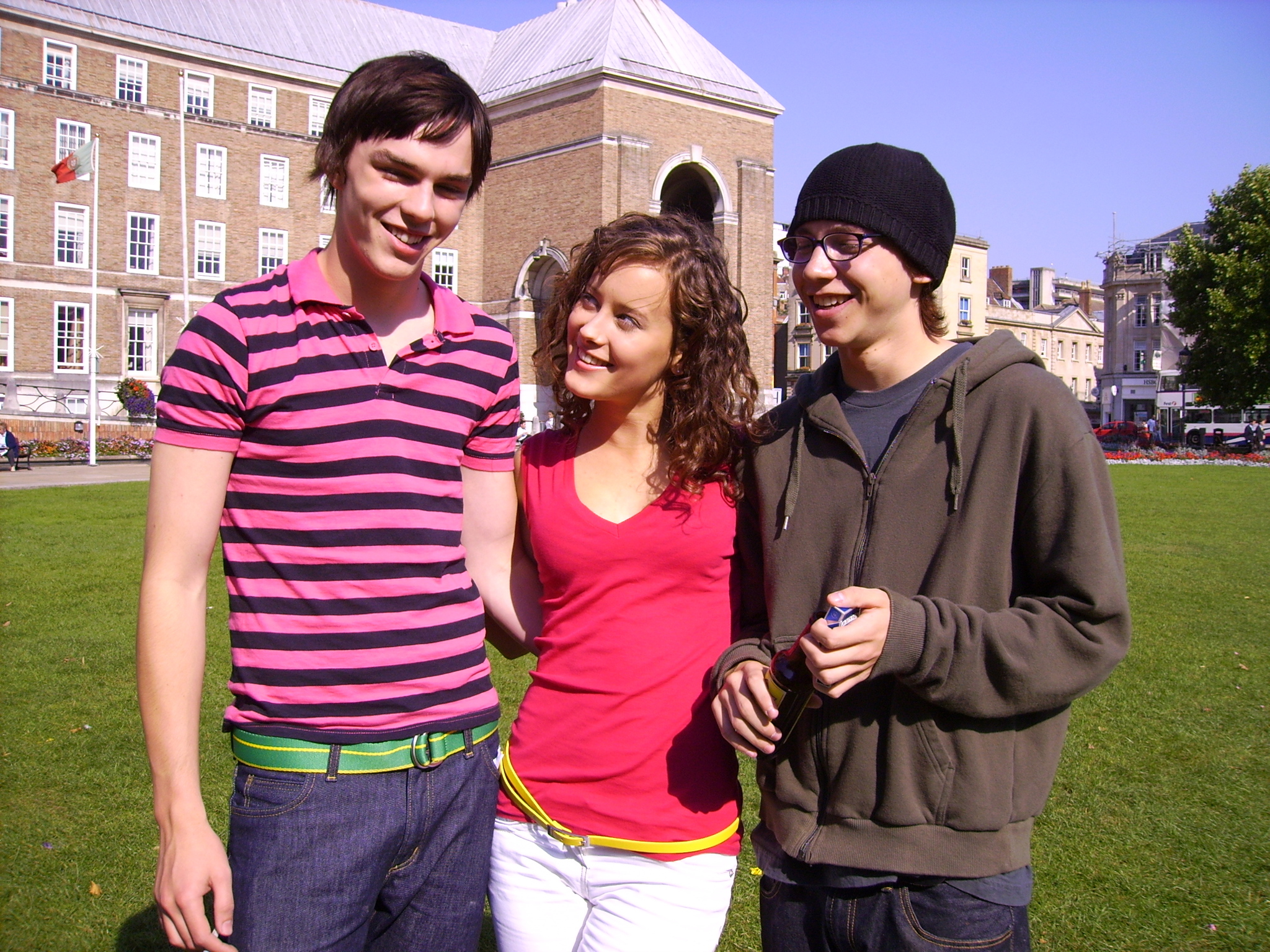 Still of Nicholas Hoult, April Pearson and Mike Bailey in Skins (2007)