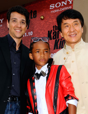 Jackie Chan, Ralph Macchio and Jaden Smith at event of The Karate Kid (2010)