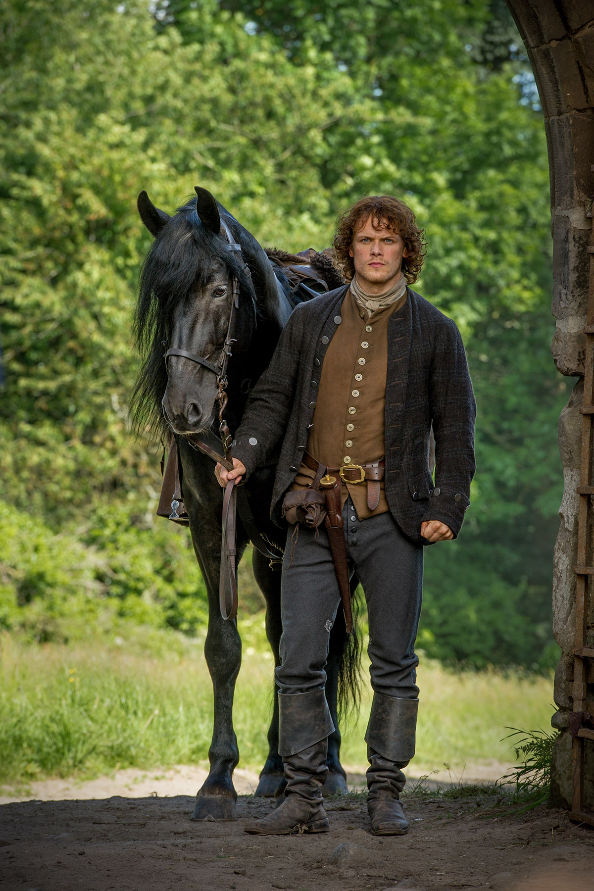 Still of Sam Heughan in Outlander (2014)