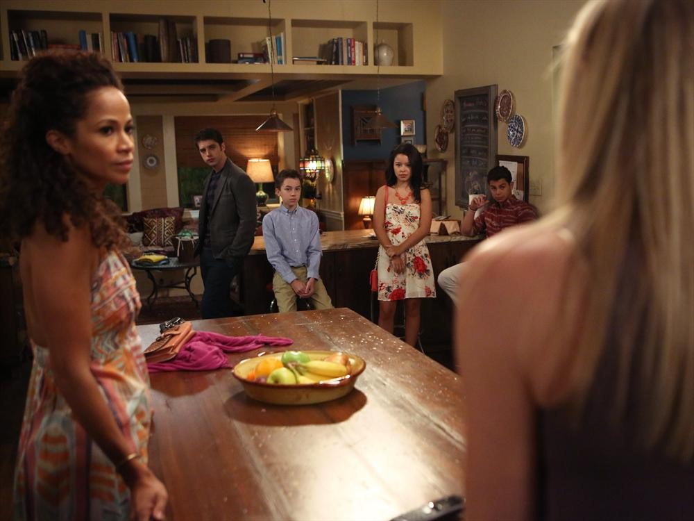 Still of Sherri Saum, Jake T. Austin, Cierra Ramirez, David Lambert and Hayden Byerly in The Fosters (2013)