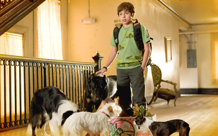 Still of Jake T. Austin in Hotel for Dogs (2009)