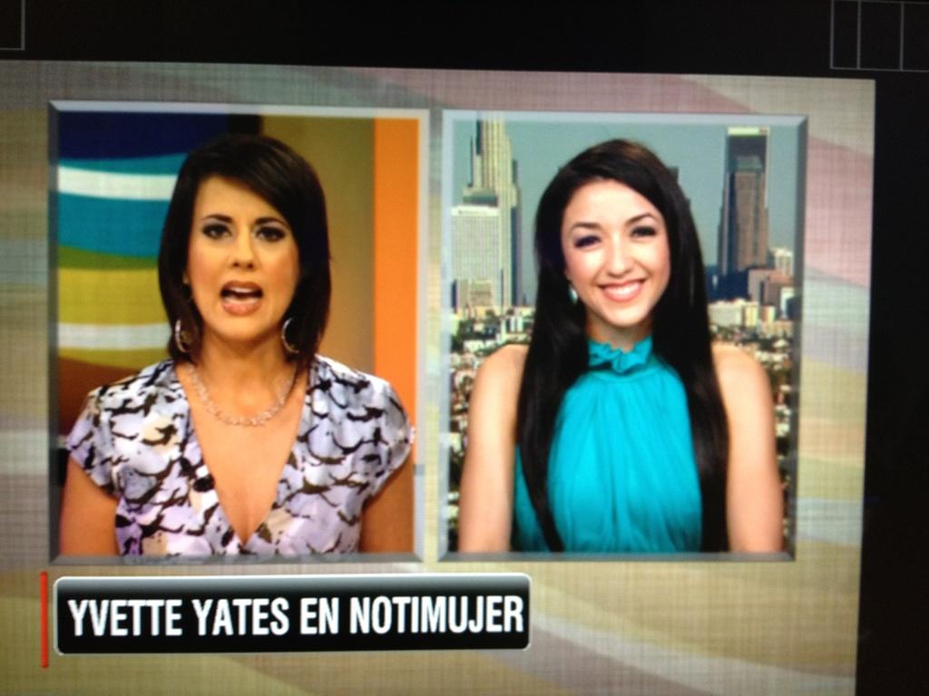 Actress Yvette Yates being interviewed via Los Angeles satellite offices for CNN en ESPANOL's 