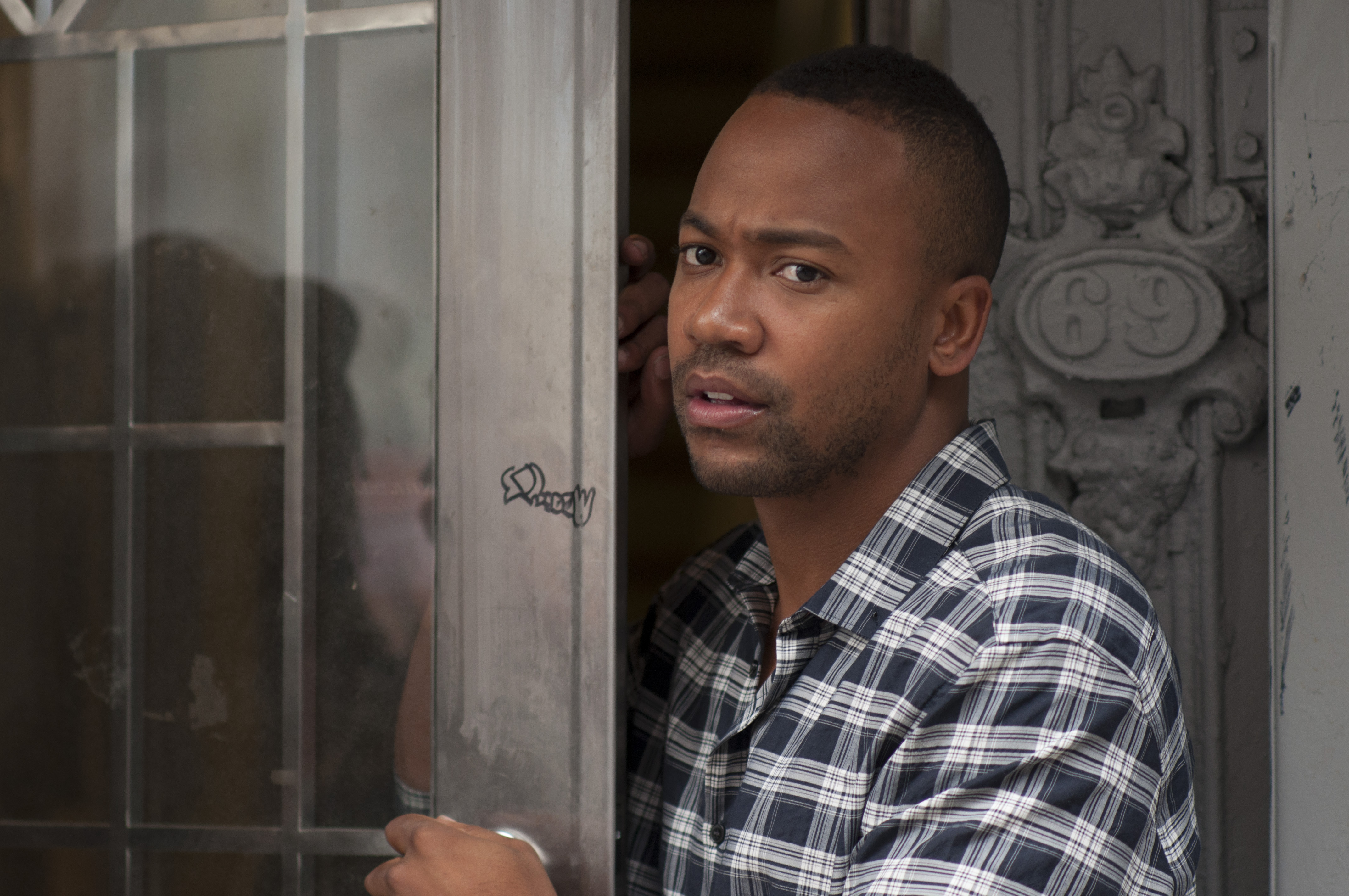 Still of Columbus Short in The Girl Is in Trouble (2015)