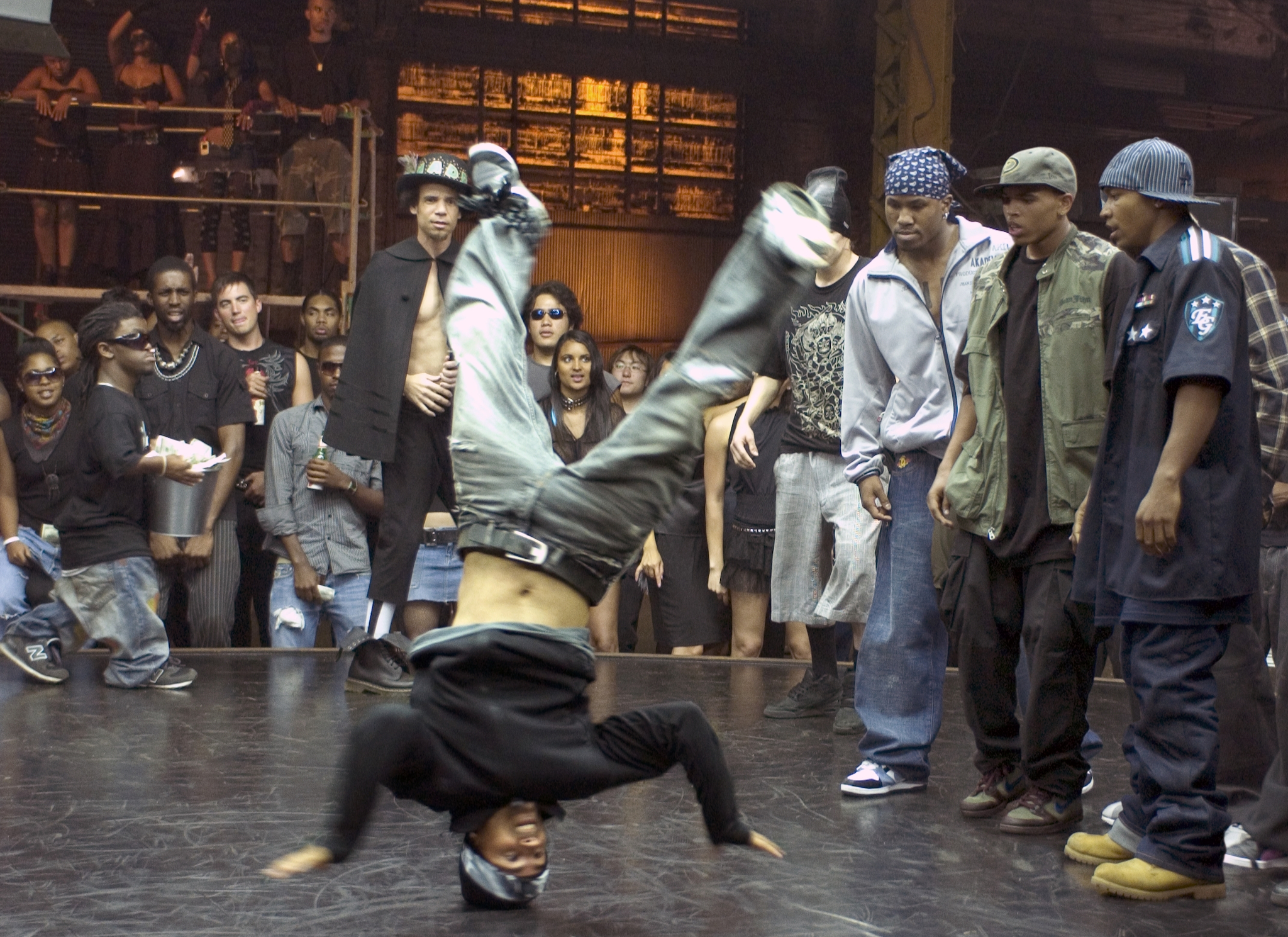 Still of Columbus Short and Chris Brown in Stomp the Yard (2007)