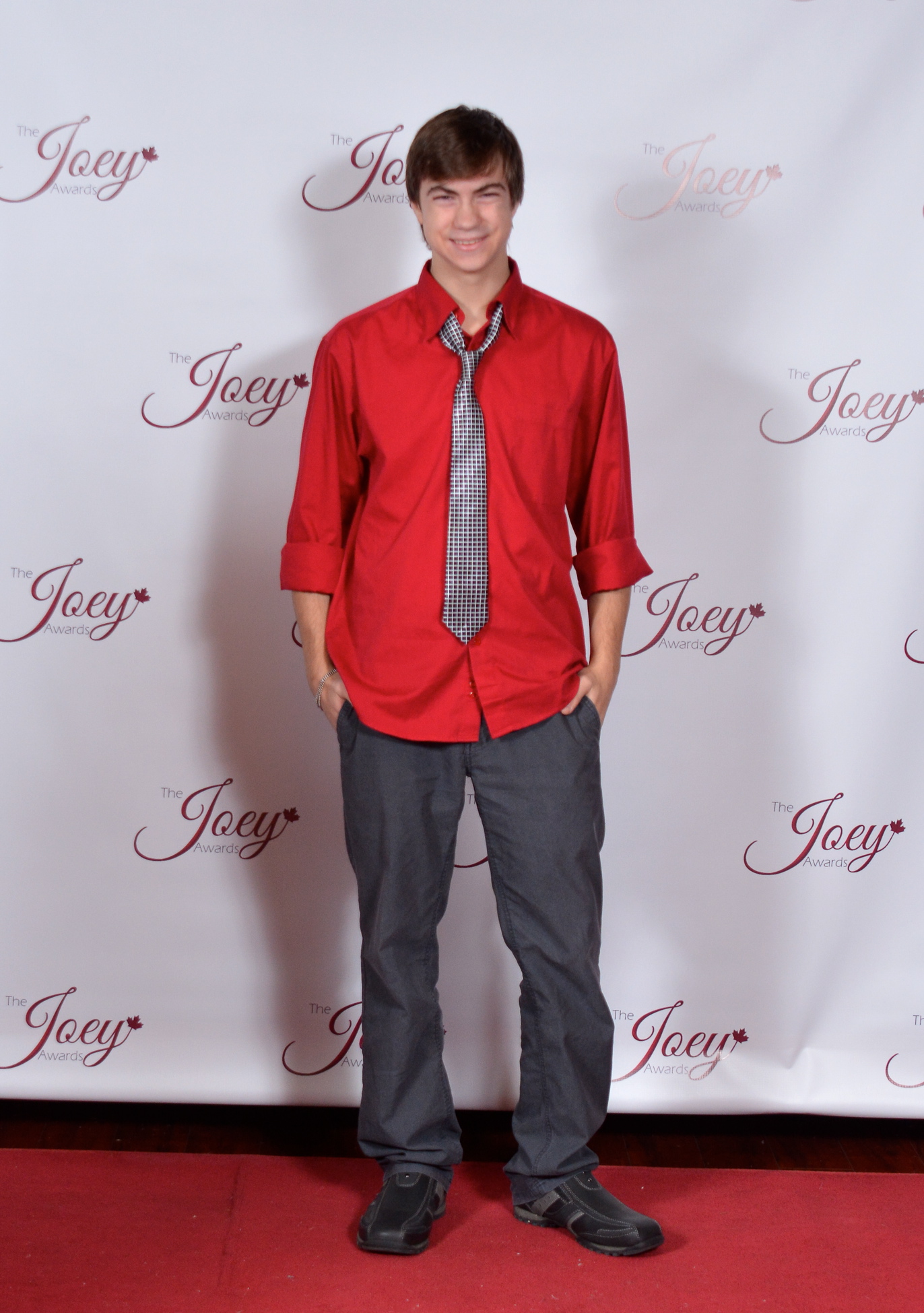 Maxwell on the Red Carpet at the 2014 Joey Awards in Vancouver - nominee