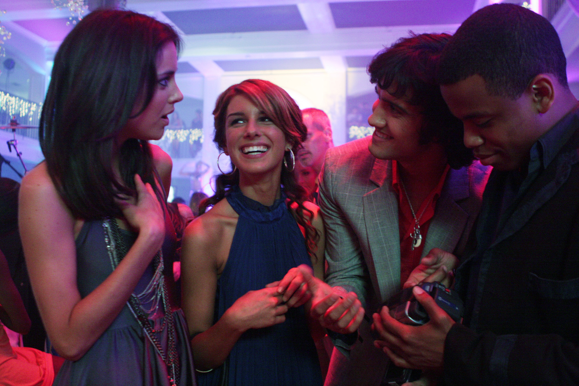 Still of Shenae Grimes-Beech, Michael Steger, Jessica Stroup and Tristan Wilds in 90210 (2008)