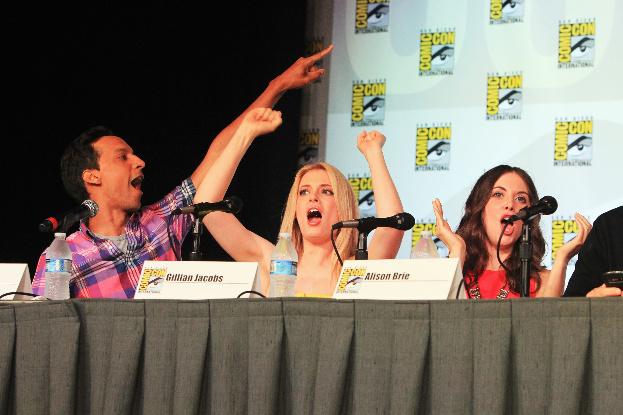 Alison Brie, Gillian Jacobs and Danny Pudi at event of Community (2009)