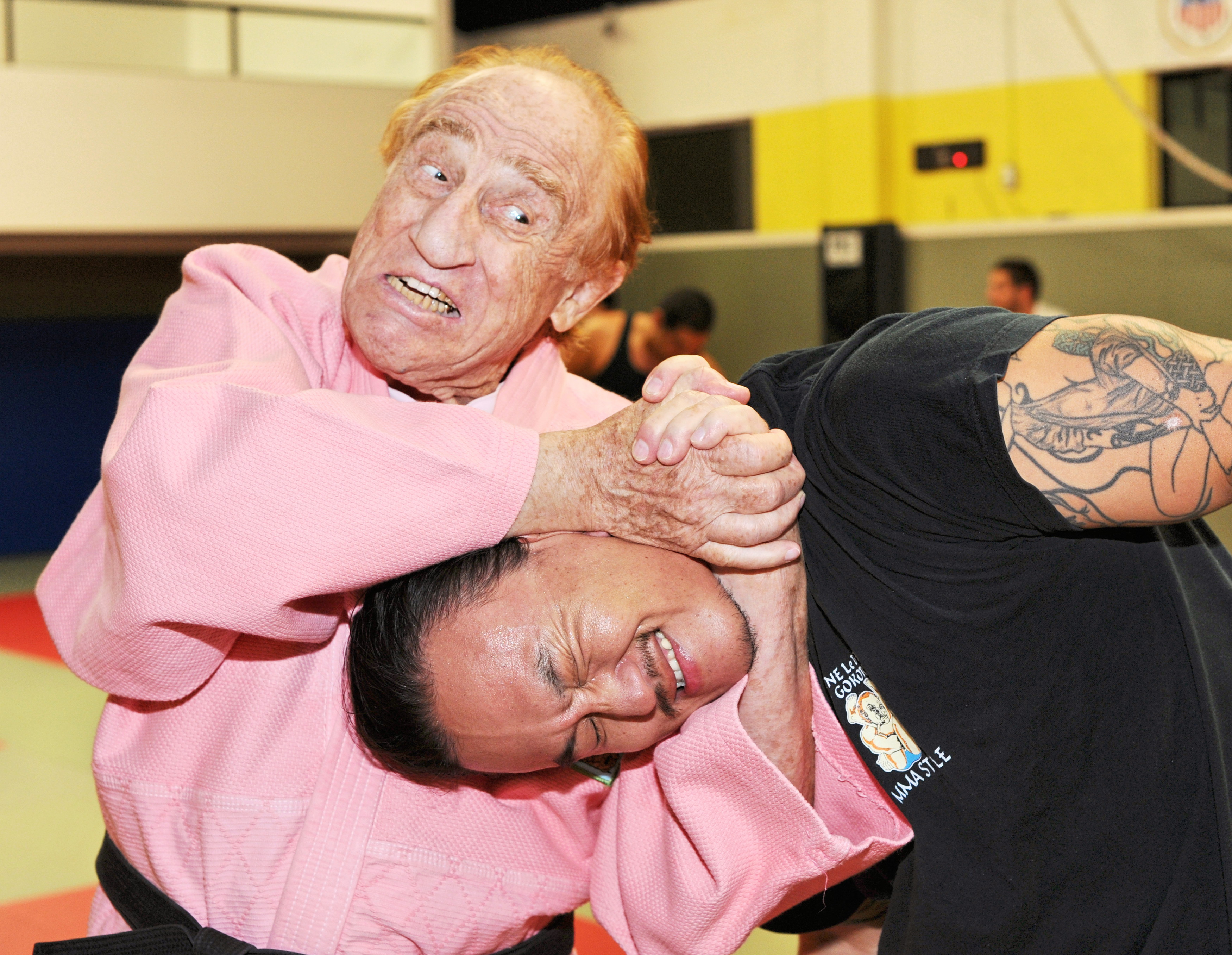 Legendary Judo Gene LeBell demonstrating neck lock and choke hold on Steve Kim at Hayastan