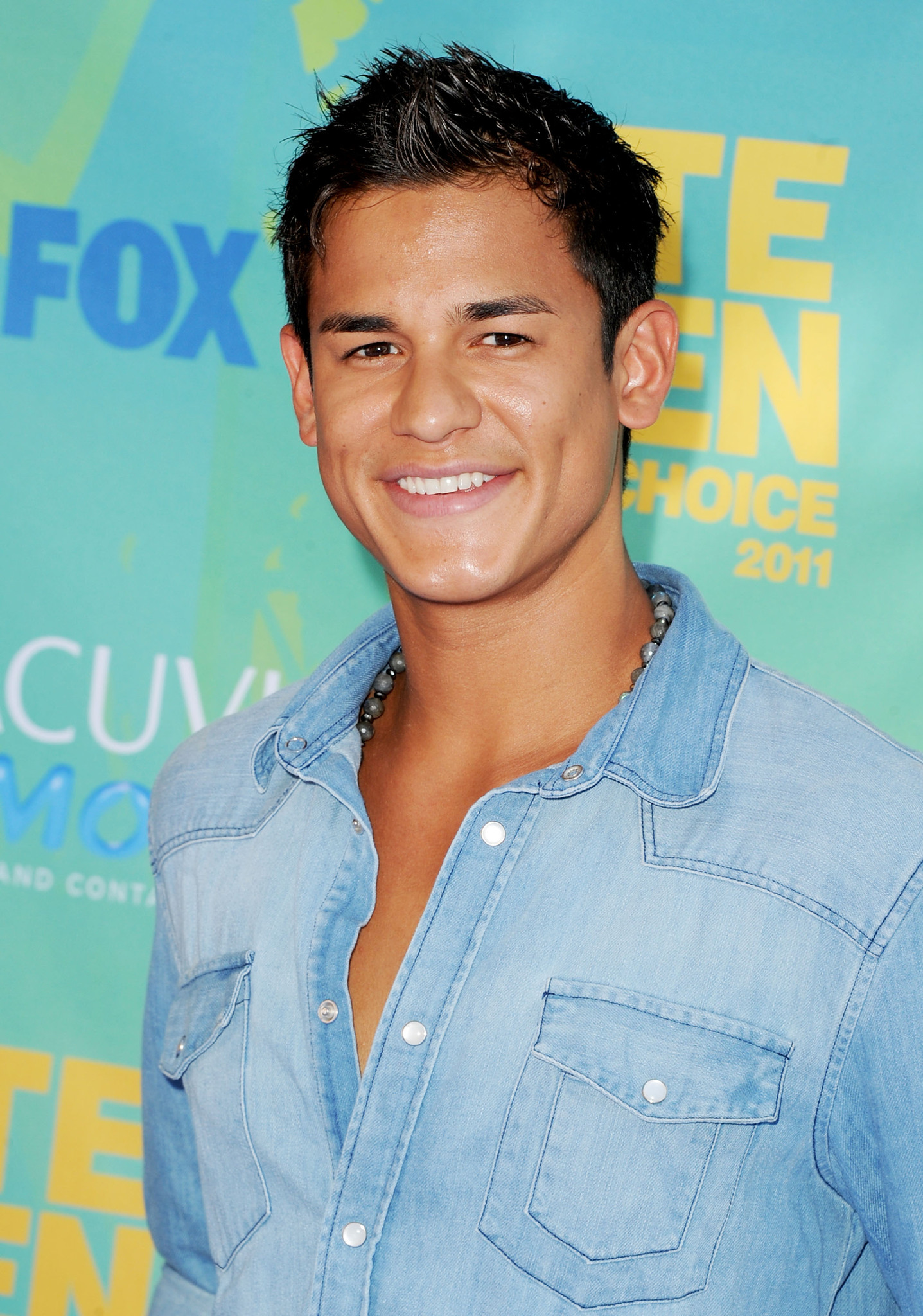 Bronson Pelletier at event of Teen Choice 2011 (2011)